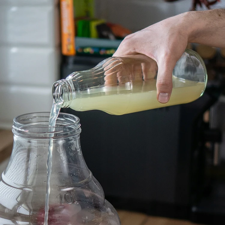9d4b2a7a2e3701252d0cf3e4a2abd248